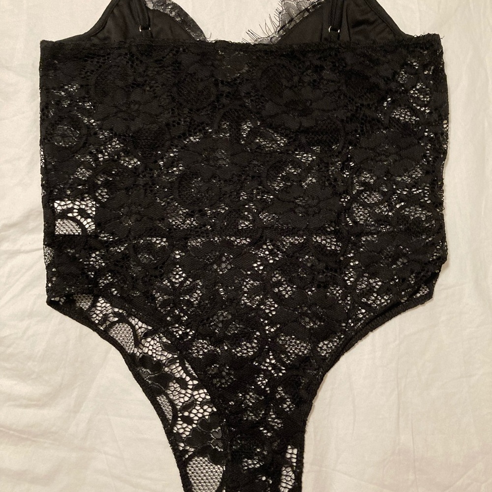 Black Stretch Lace Bodysuit SZ L New with Tags by Shein